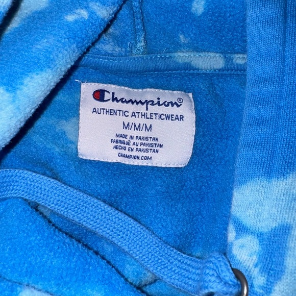 Men’s Medium blue and white Champion sweatshirt, good condition - Picture 3 of 3